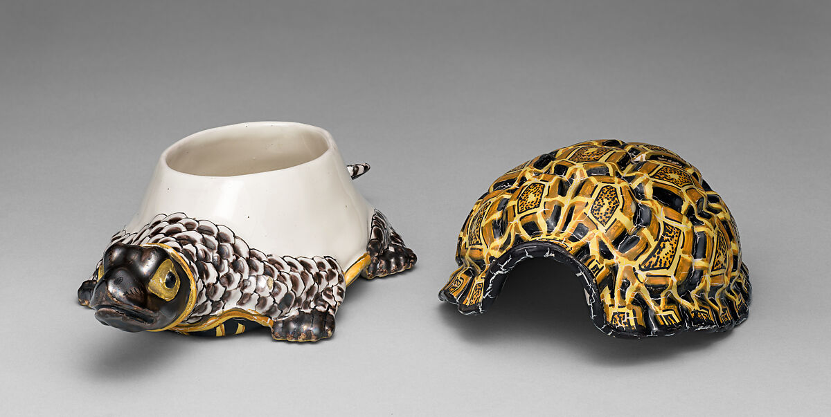 Tortoise box, Tin-glazed earthenware, German, Fulda