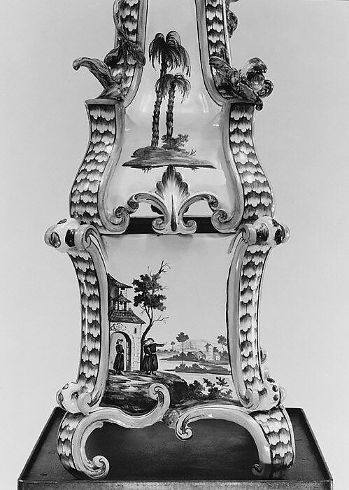 Ceramic stove on cast-iron firebox (one of a pair), Tin-glazed earthenware, gilt (worn), German, Stockelsdorf