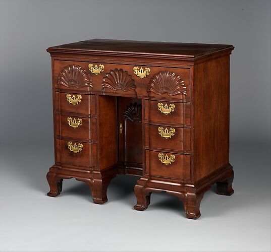 Bureau table