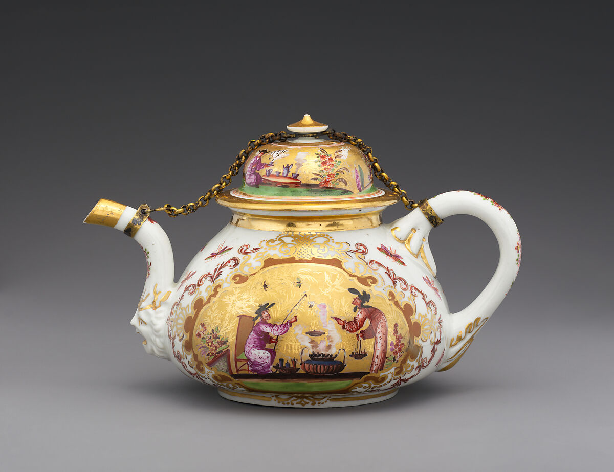 Teapot (part of a service), Meissen Manufactory  German, Hard-paste porcelain, gilt silver, German, Meissen