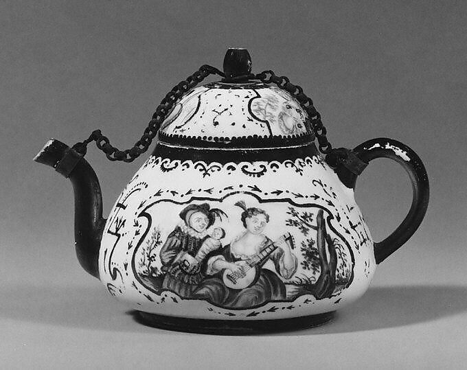 Teapot (part of a service), Meissen Manufactory (German, 1710–present), Hard-paste porcelain, German, Meissen with German, Augsburg decoration 