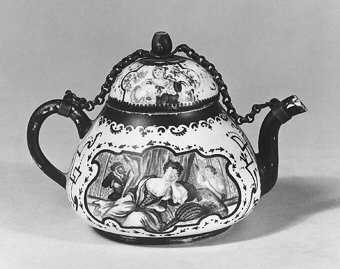 Teapot (part of a service), Meissen Manufactory (German, 1710–present), Hard-paste porcelain, German, Meissen with German, Augsburg decoration