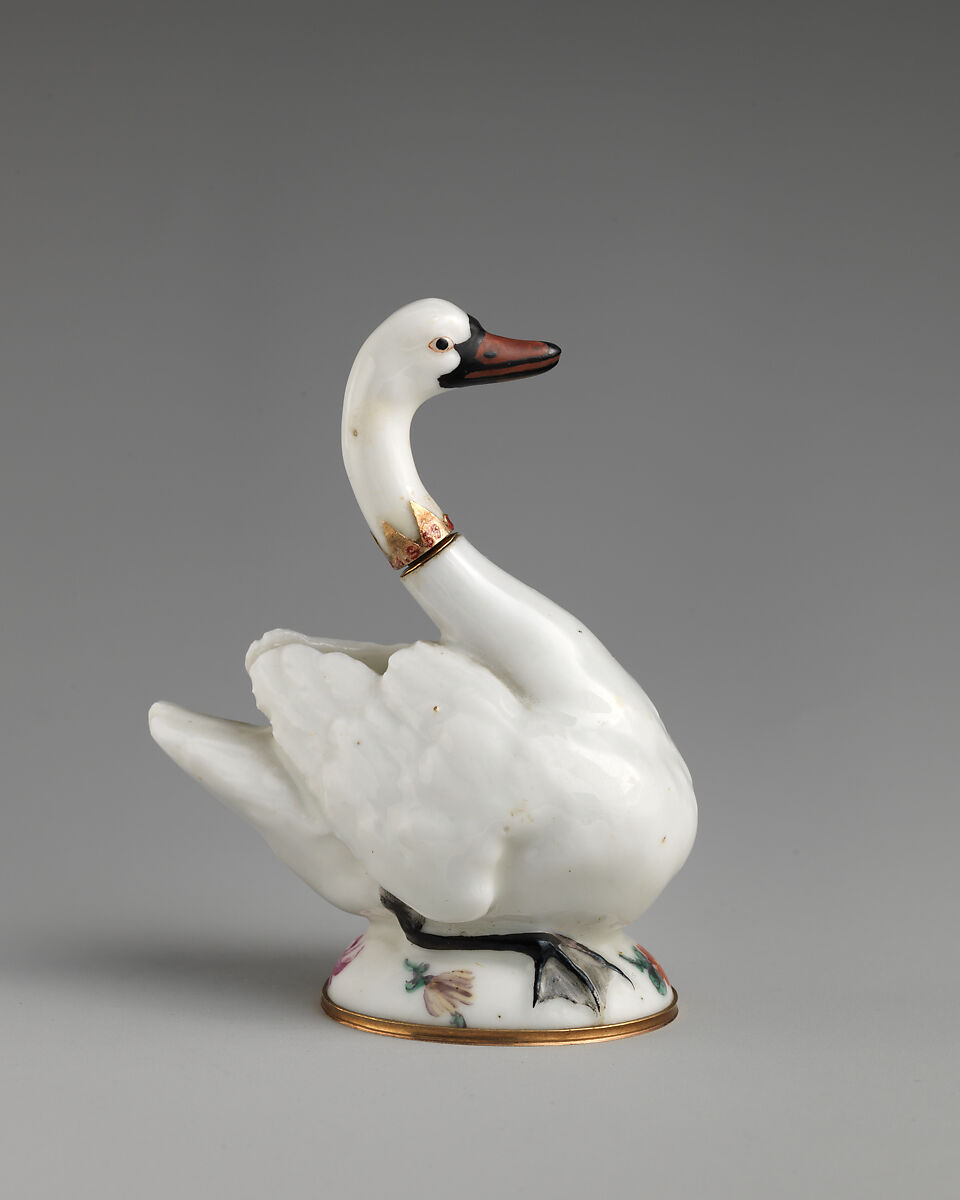 Scent bottle in the form of a swan, Chelsea Porcelain Manufactory (British, 1745–1784, Red Anchor Period, ca. 1753–58), Soft-paste porcelain, British, Chelsea