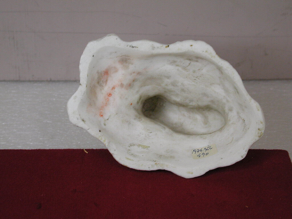 Pair of dogs, possibly Mennecy, Soft-paste porcelain, French, possibly Mennecy