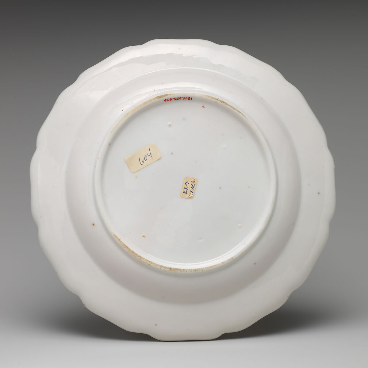Plate (one of three), Chelsea Porcelain Manufactory (British, 1744–1784), Soft-paste porcelain, British, Chelsea