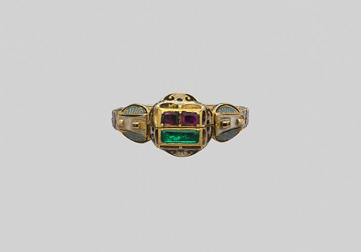 Gimmel ring (Twin ring)