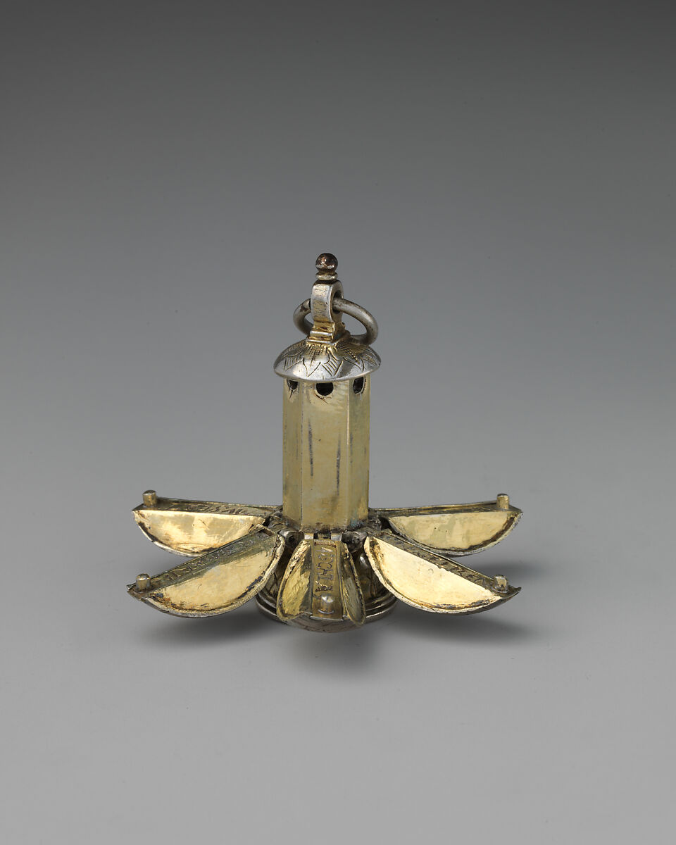 Small pomander with six sections, Silver, parcel-gilt, possibly Dutch