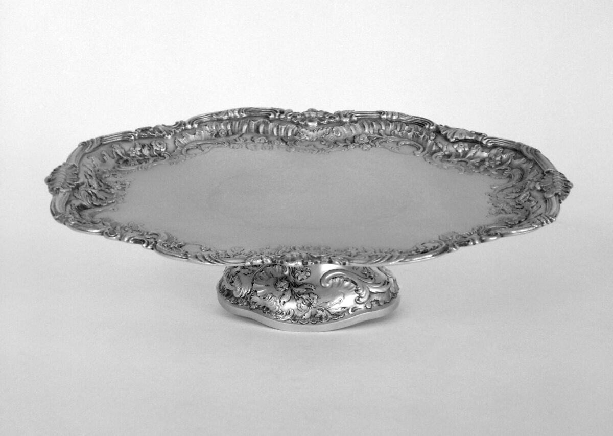 Oval salver, Johann Martin Satzger I (ca. 1707–1785, master 1737), Silver gilt, German, Augsburg 