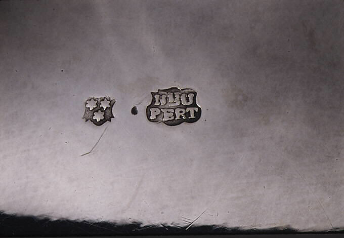 Circular tureen with cover, Hermann Neupert II (German, Neupert 1727–1807 Neupert), Silver, German, Norden (Ostfriesland)