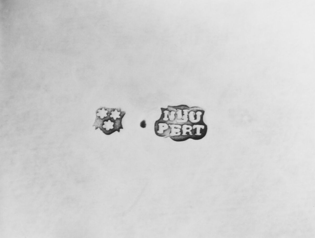 Circular tureen with cover, Hermann Neupert II (German, Neupert 1727–1807 Neupert), Silver, German, Norden (Ostfriesland)