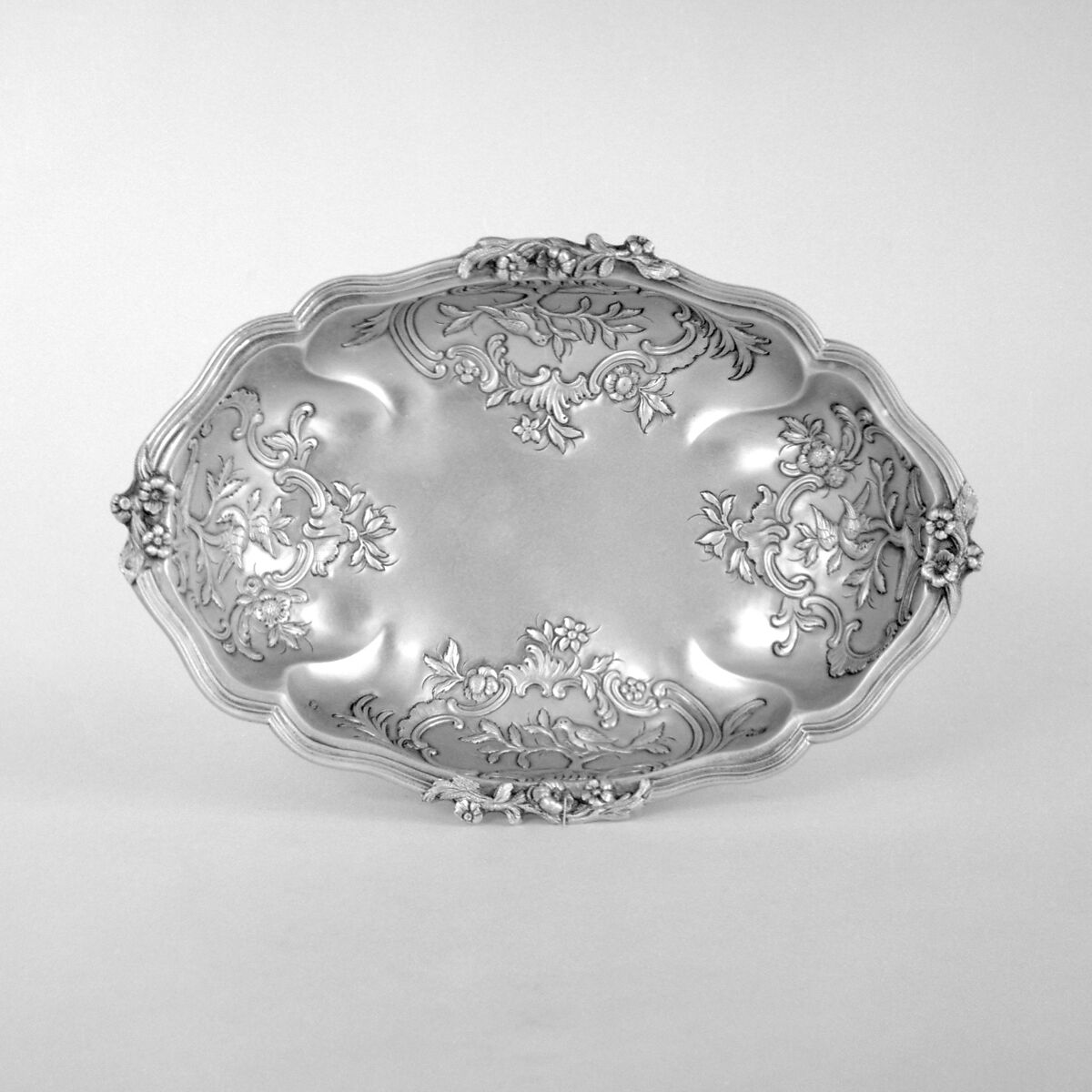 Oval dish, Johann Martin Satzger I (ca. 1707–1785, master 1737), Silver gilt, German, Augsburg 