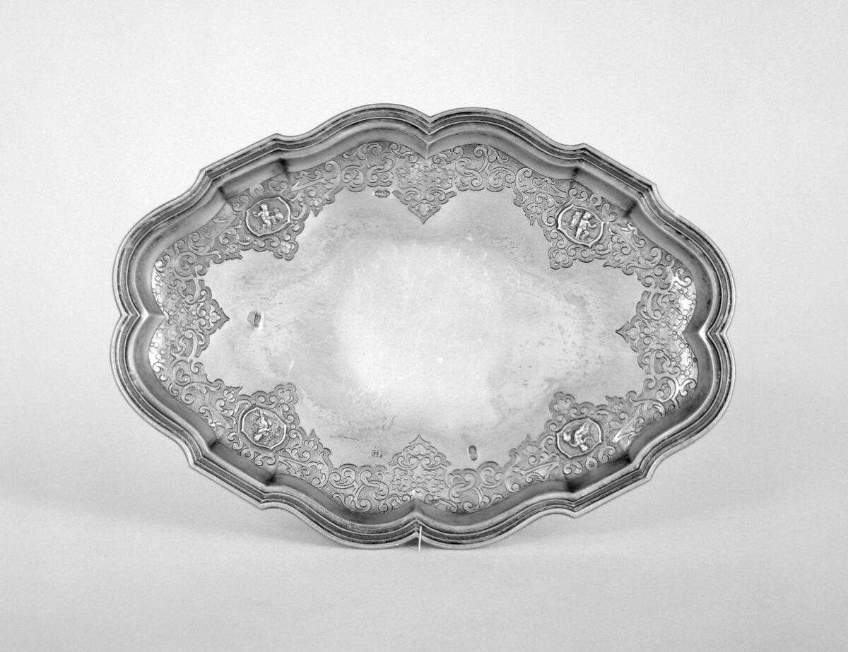 Salver, Gottlieb Menzel (1676–1757, master 1709), Silver gilt, German, Augsburg 