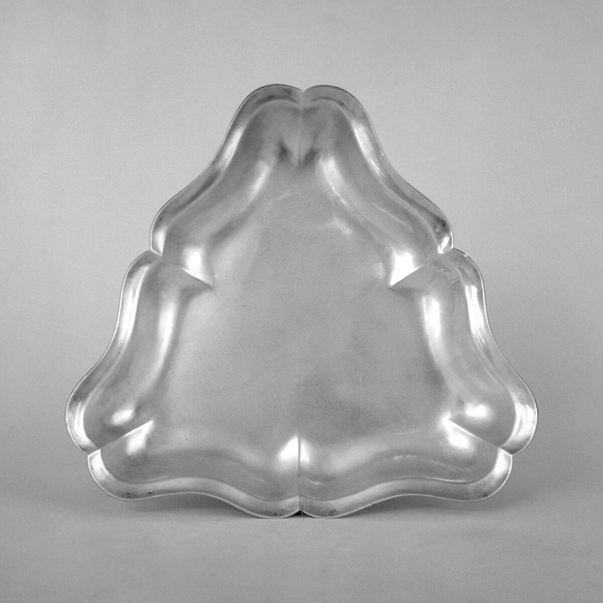 Triangular dish, Adolf Carl Holm (ca. 1718–1768, master 1755), Silver, German, Augsburg 