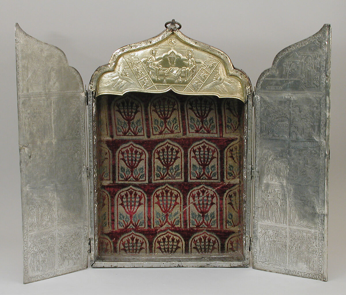 Triptych with the Mandylion, The Kremlin Armory Workshops, Moscow (Russian, Moscow, recorded from 1511–about 1715), Silver, partly gilt, niello, enamel, sapphires, rubies, spinels, pearls, leather, silk velvet, oil paint, gesso, linen, mica, pig-skin, woods: Tilia cordata (basswood or linden), white oak, Russian, Moscow