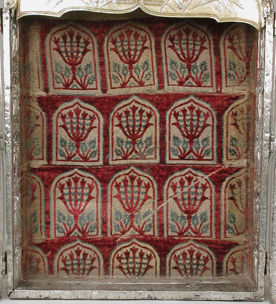 Triptych with the Mandylion, The Kremlin Armory Workshops, Moscow (Russian, Moscow, recorded from 1511–about 1715), Silver, partly gilt, niello, enamel, sapphires, rubies, spinels, pearls, leather, silk velvet, oil paint, gesso, linen, mica, pig-skin, woods: Tilia cordata (basswood or linden), white oak, Russian, Moscow