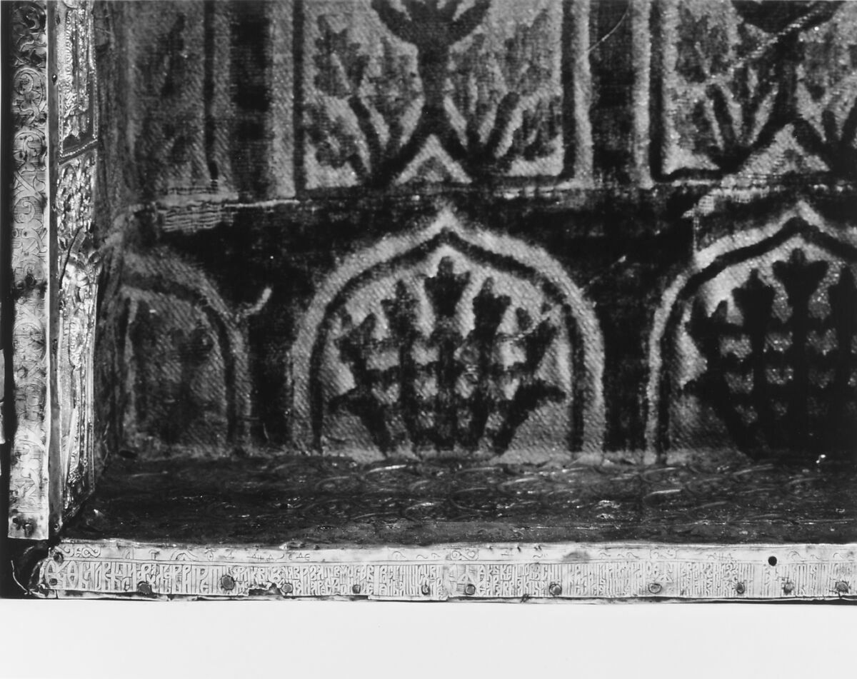 Triptych with the Mandylion, The Kremlin Armory Workshops, Moscow (Russian, Moscow, recorded from 1511–about 1715), Silver, partly gilt, niello, enamel, sapphires, rubies, spinels, pearls, leather, silk velvet, oil paint, gesso, linen, mica, pig-skin, woods: Tilia cordata (basswood or linden), white oak, Russian, Moscow