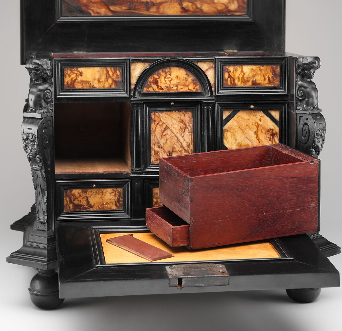 Coffer, Pine veneered with ebony and macassar ebony; padauk wood; painted alabaster; ivory; mirror glass, Dutch
