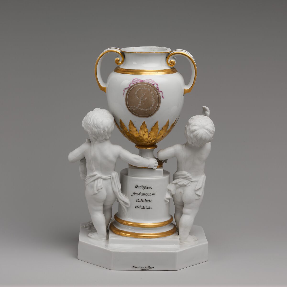 Vase, Fürstenberg Porcelain Manufactory (German, founded 1747), Hard-paste porcelain, German, Fürstenberg
