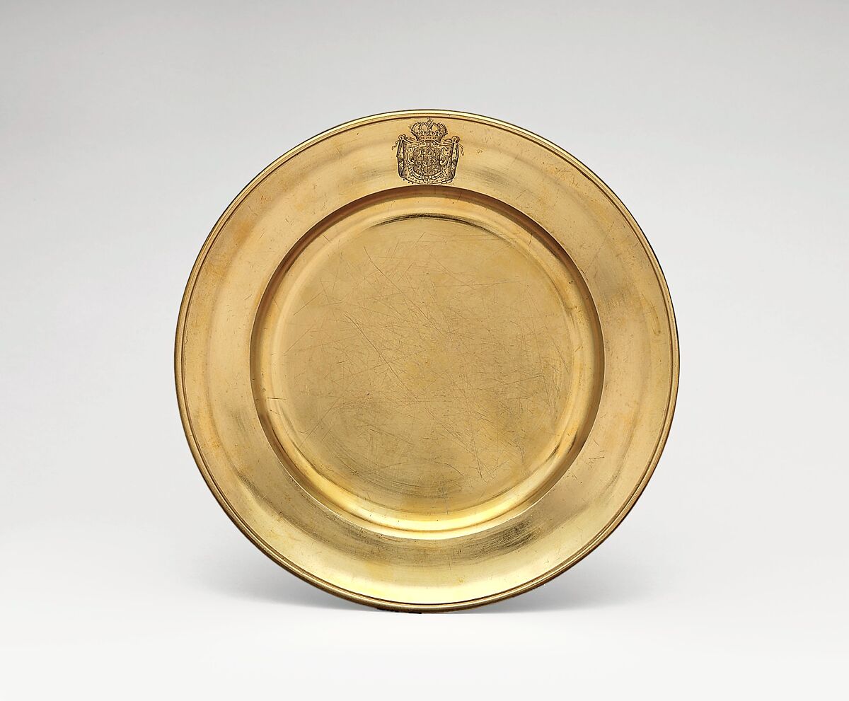 Plate (one of two), Gottlieb Menzel (1676–1757, master 1709), Silver gilt, German, Augsburg 
