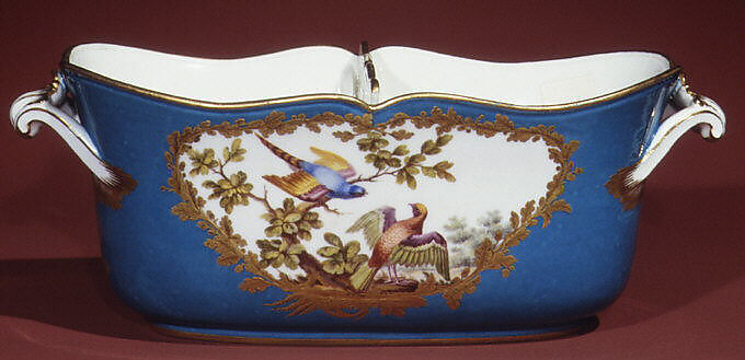 Liqueur bottle cooler (seau à liqueur) (part of a service), Sèvres Manufactory (French, 1740–present), Soft-paste porcelain, French, Sèvres 