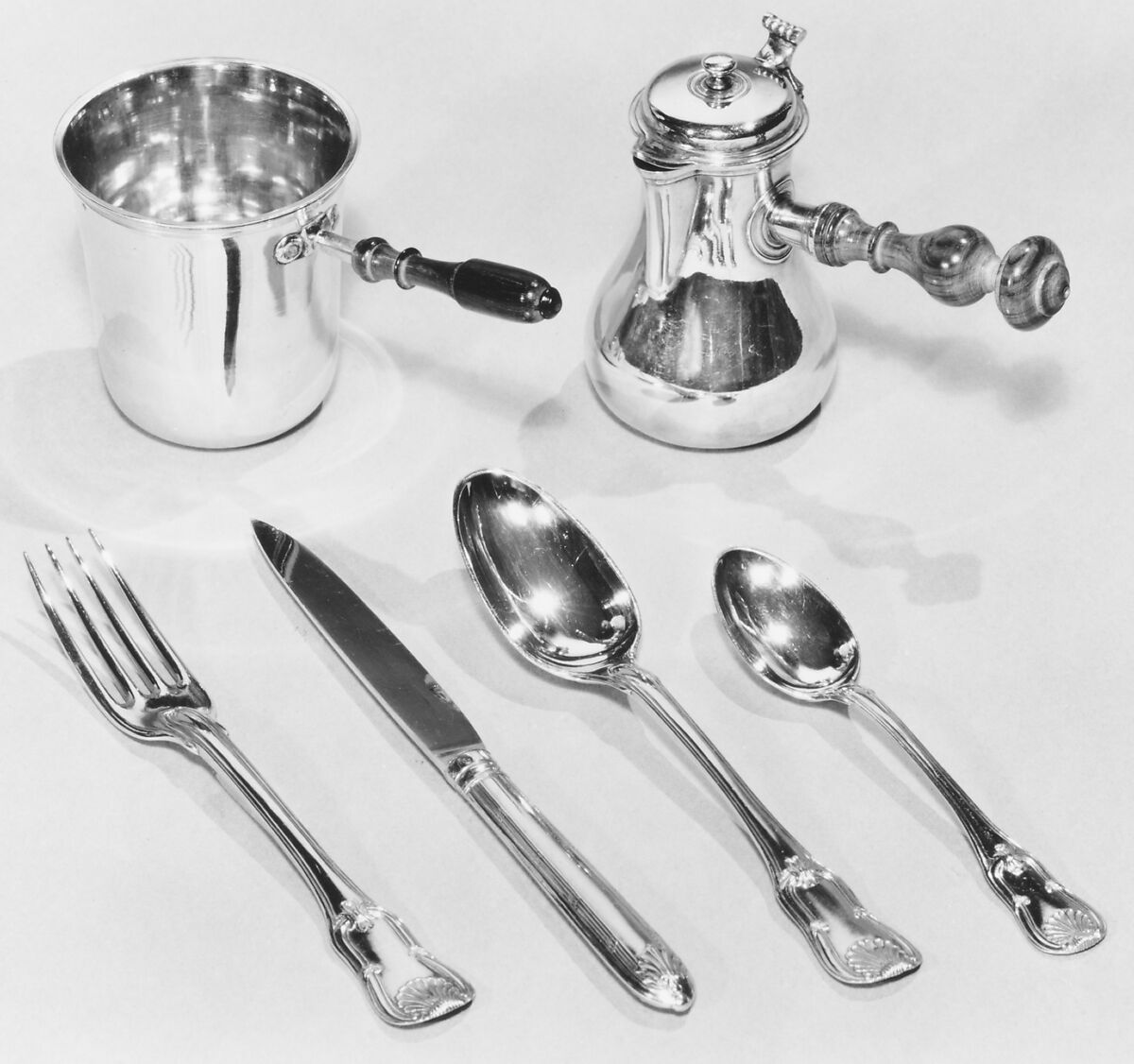 Combination table, Martin Carlin (French, near Freiburg im Breisgau ca. 1730–1785 Paris), Oak and pine veneered with tulipwood, sycamore, holly, boxwood and ebony; Carrara marble; gilt-bronze mounts; accessories of Sèvres porcelain, rock crystal, silver gilt, and lacquer, French, Paris