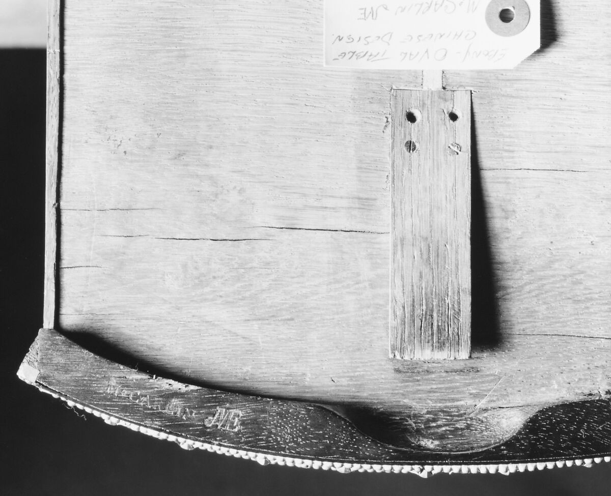 Work table, Martin Carlin (French, near Freiburg im Breisgau ca. 1730–1785 Paris), Oak and sycamore veneered with ebony, Japanese and European lacquer; gilt-bronze mounts; drawer lined with green silk, French