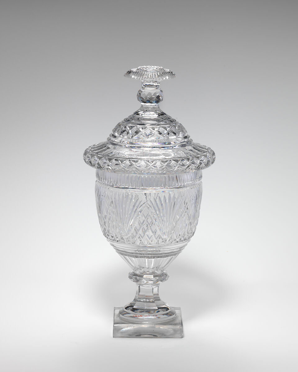 Urn (one of a pair), Glass, Irish 