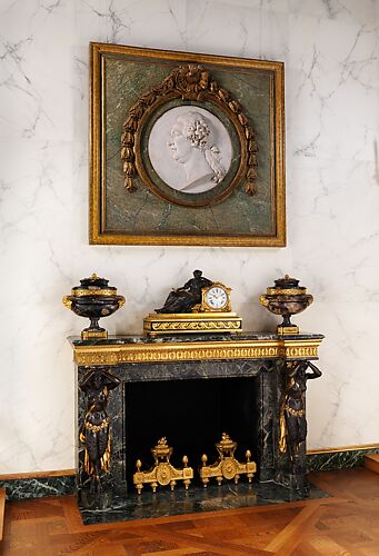 Chimneypiece (cheminée)