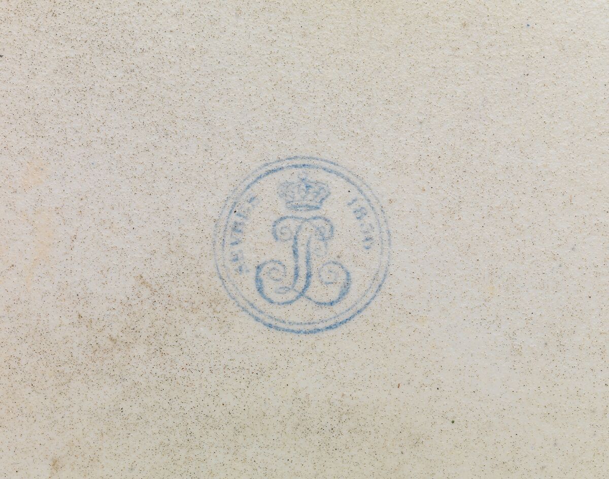 Tray, Sèvres Manufactory (French, 1740–present), Hard-paste porcelain decorated in polychrome enamels, gold, French, Sèvres