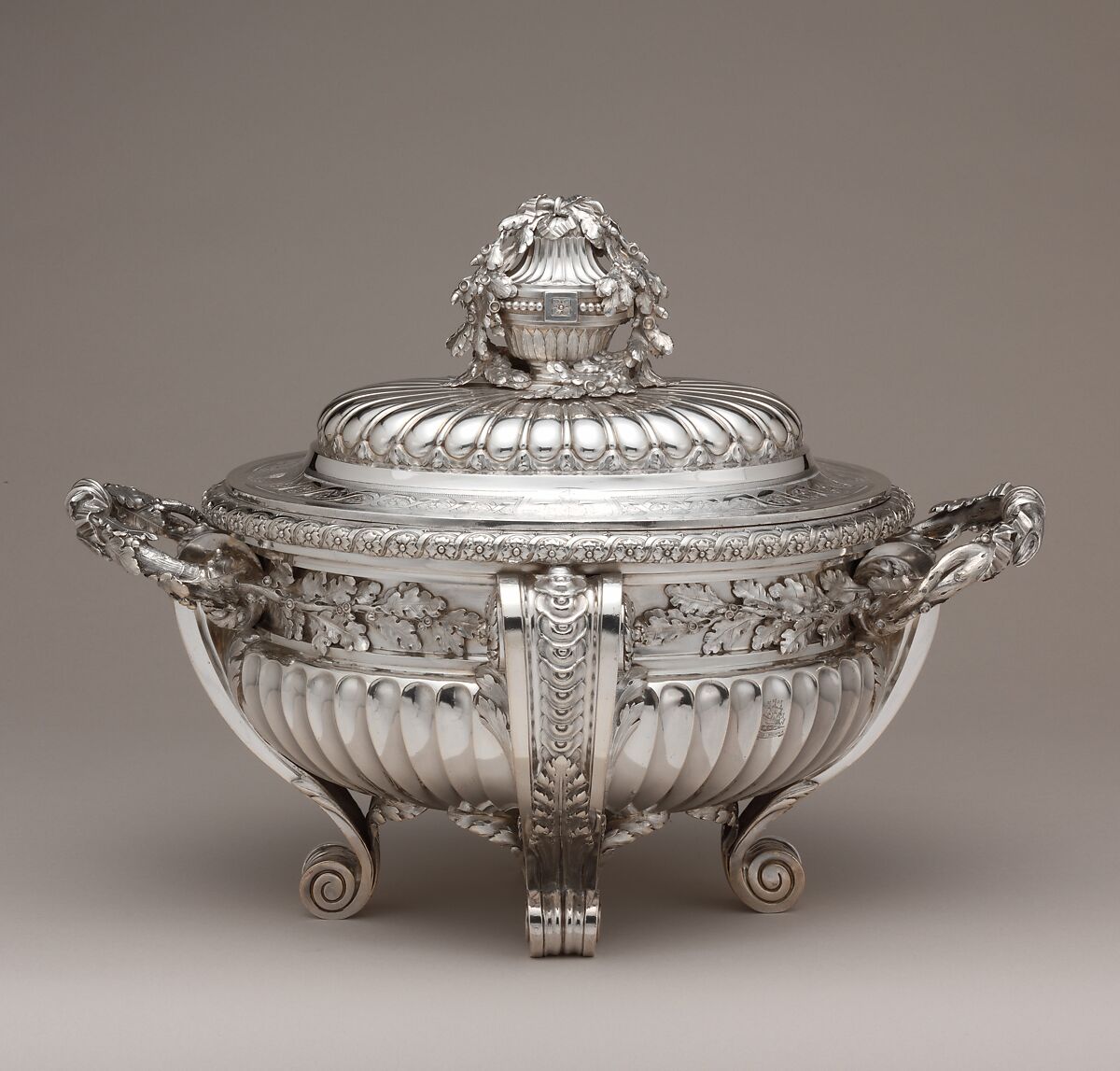 Tureen with cover, Jacques-Nicolas Roettiers, Silver, French, Paris