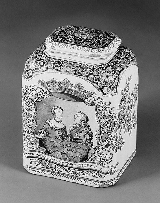 Tea caddy, Tin-glazed earthenware, Dutch, Delft 