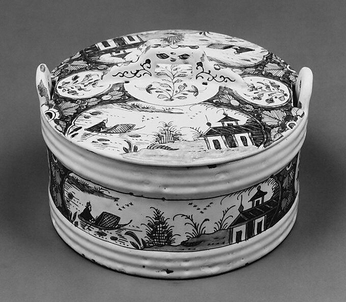Pair of butter dishes with covers, Tin-glazed earthenware, Dutch, Delft