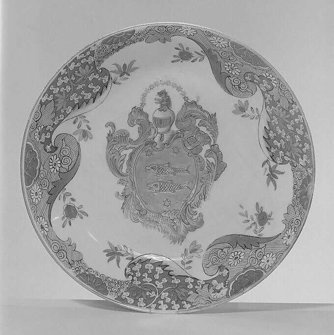 Dish, Hard-paste porcelain, Japanese, for Dutch market 