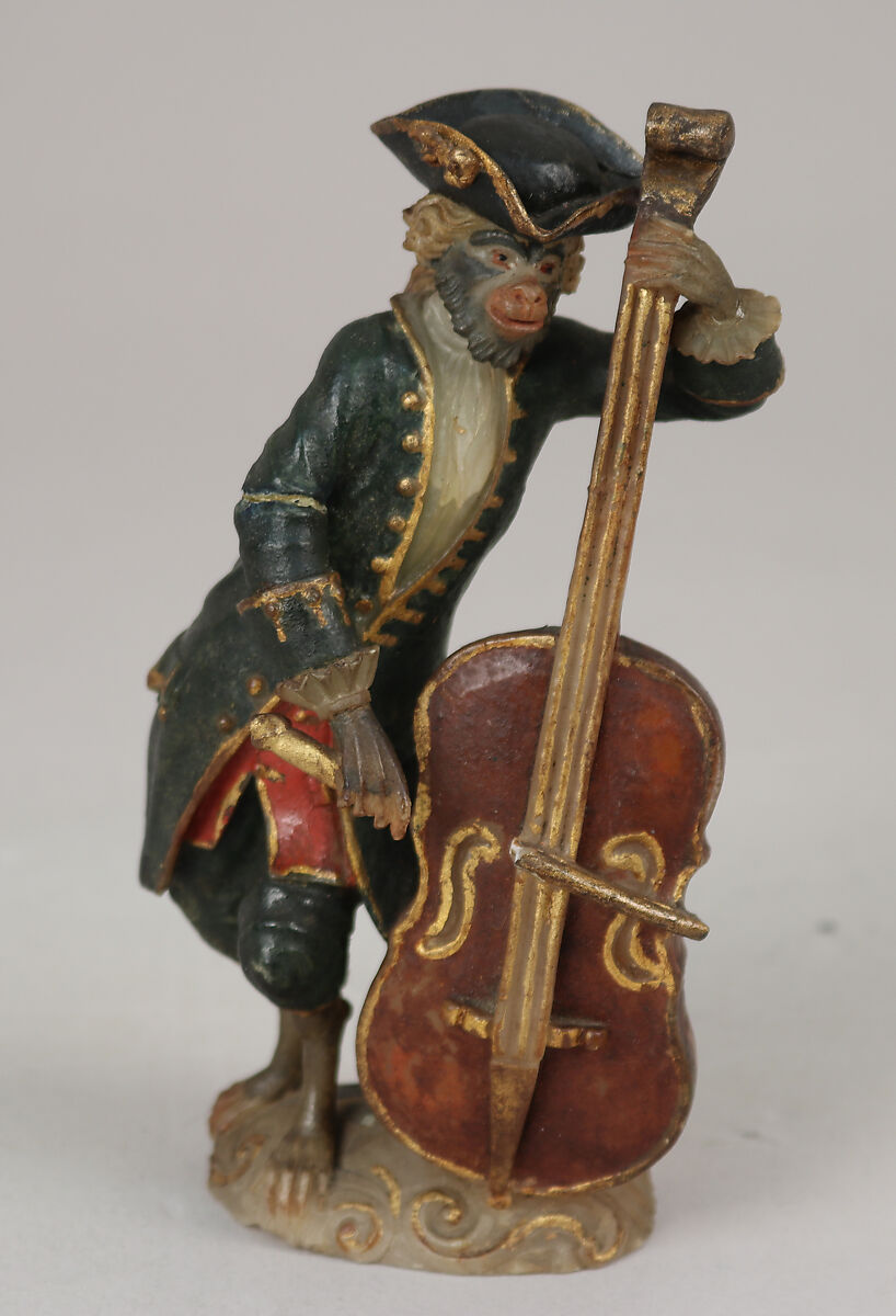 Statuette belonging to a monkey orchestra, Alabaster, Italian 