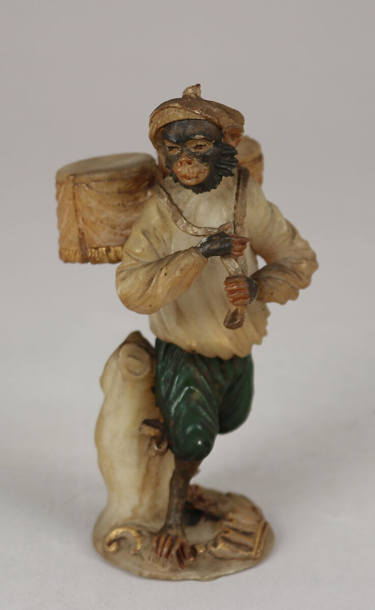 Statuette belonging to a monkey orchestra, Alabaster, Italian