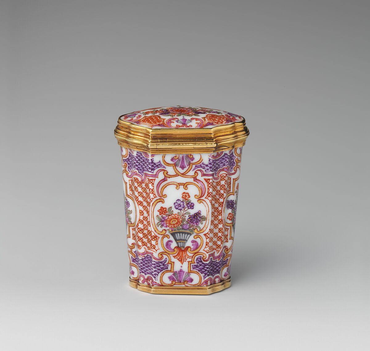 Étui, Vienna, Hard-paste porcelain, gold, Austrian, Vienna