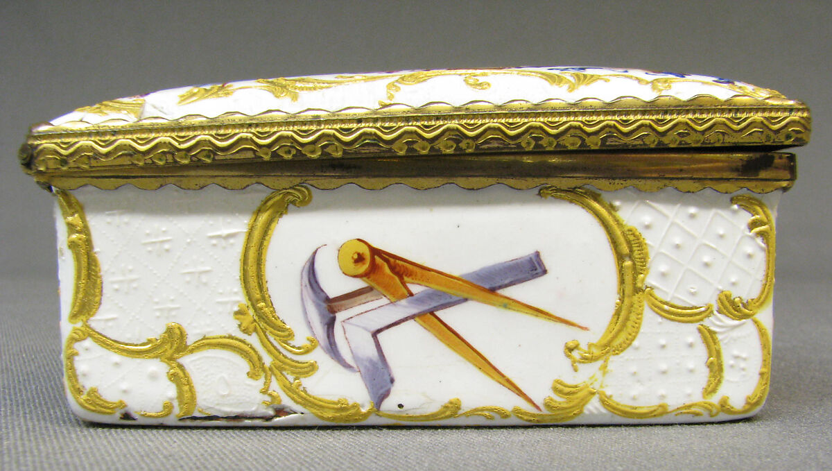 Snuffbox with Masonic symbols, Enamel on copper, British, possibly Birmingham
