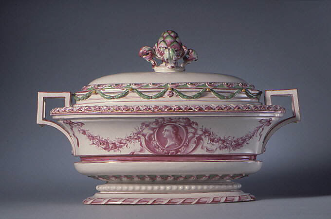 Tureen, Terre de Lorraine, lead- glazed, French, Lunéville 