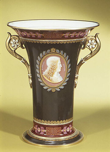 Vase (jasmin japonais)
