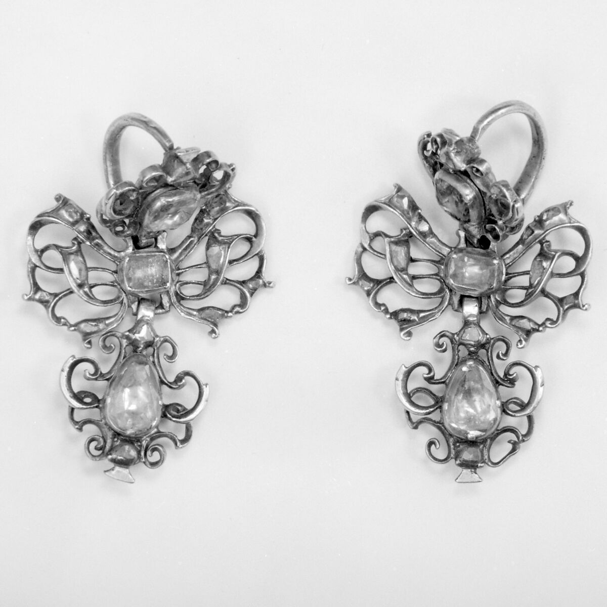 Pair of earrings, Silver, jewels, Continental 