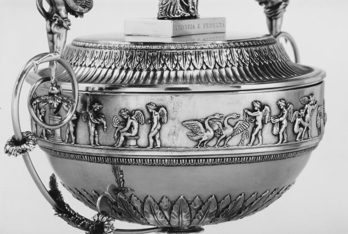 Sugar bowl with cover, Giovacchino Belli (Italian, 1756–1822, master 1787), Silver gilt, Italian, Rome