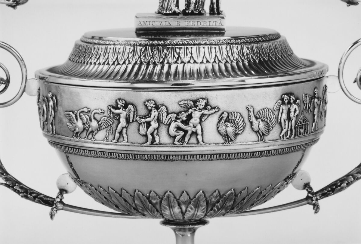 Sugar bowl with cover, Giovacchino Belli (Italian, 1756–1822, master 1787), Silver gilt, Italian, Rome