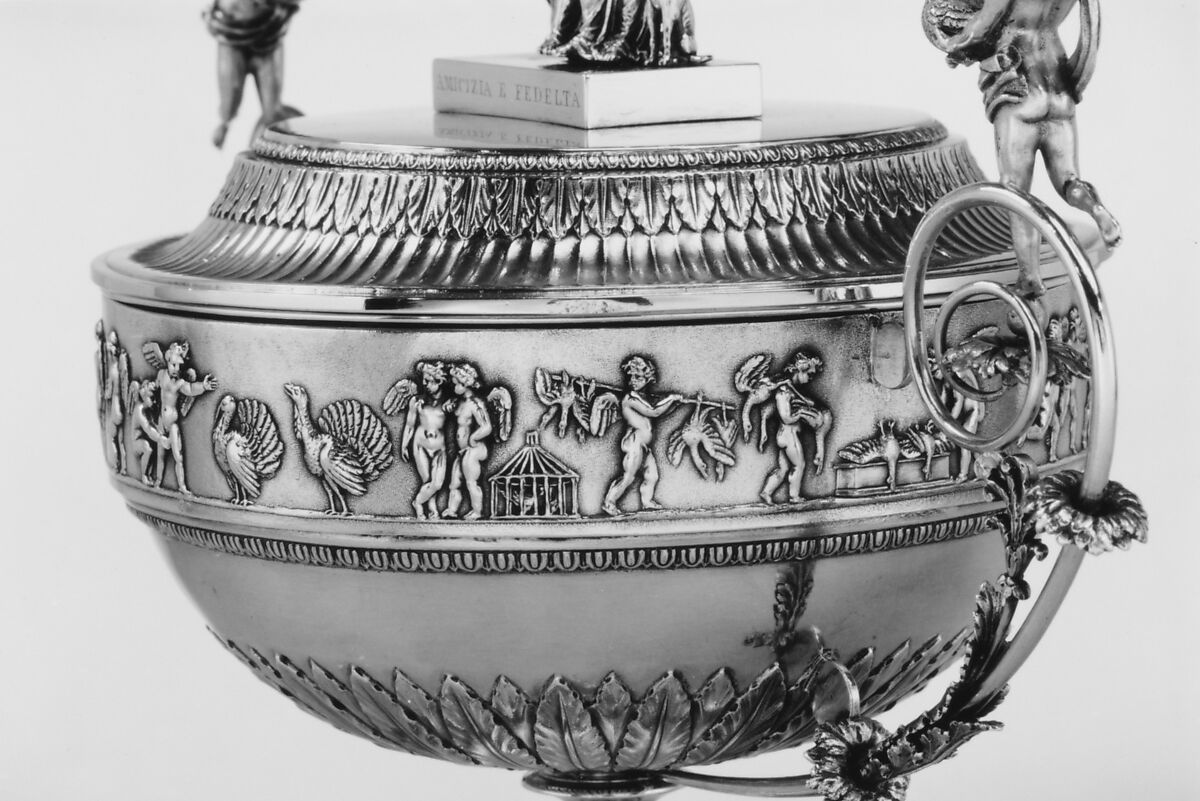 Sugar bowl with cover, Giovacchino Belli (Italian, 1756–1822, master 1787), Silver gilt, Italian, Rome