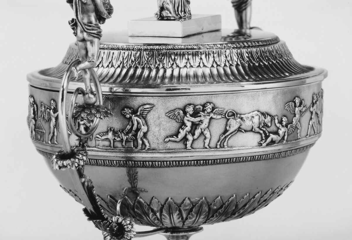 Sugar bowl with cover, Giovacchino Belli (Italian, 1756–1822, master 1787), Silver gilt, Italian, Rome