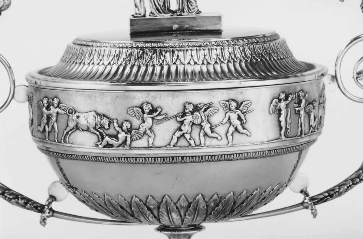 Sugar bowl with cover, Giovacchino Belli (Italian, 1756–1822, master 1787), Silver gilt, Italian, Rome