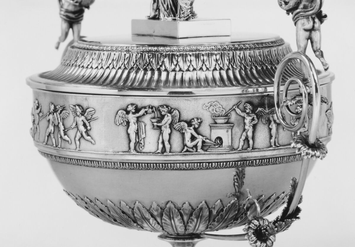 Sugar bowl with cover, Giovacchino Belli (Italian, 1756–1822, master 1787), Silver gilt, Italian, Rome
