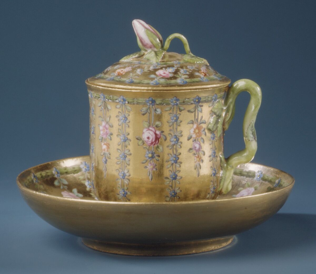 Cup with cover and saucer, Imperial Porcelain Manufactory, St. Petersburg (Russian, 1744–present), Hard-paste porcelain, Russian, St. Petersburg 