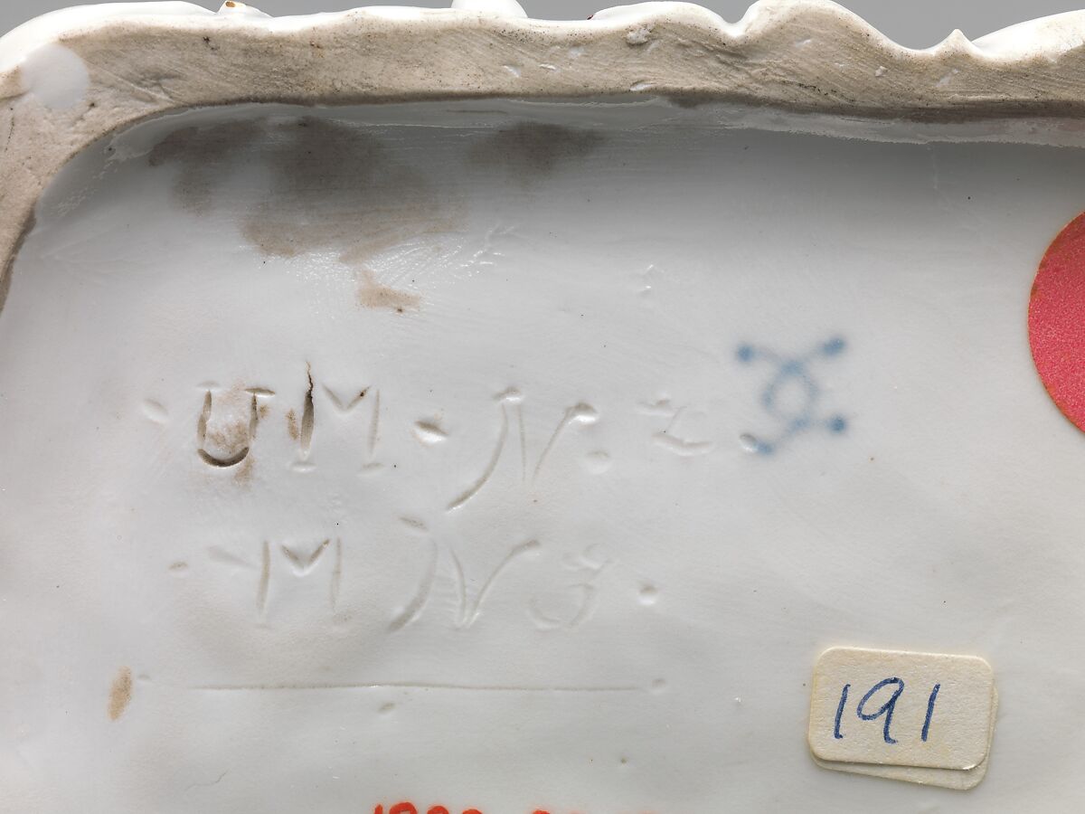 Two dancers, Ludwigsburg Porcelain Manufactory (German, 1758–1824), Hard-paste porcelain decorated in polychrome enamels, gold, German, Ludwigsburg