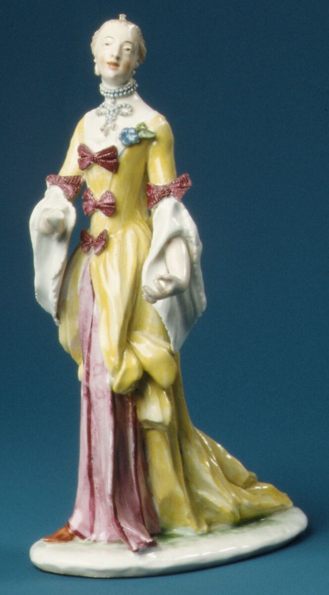 Standing woman, Nymphenburg Porcelain Manufactory (German, 1747–present), Hard-paste porcelain, German, Nymphenburg 