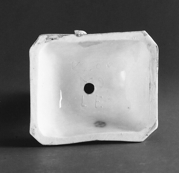 Kuan Yin, Höchst Manufactory (German, 1746–1796), Hard-paste porcelain, German, Höchst